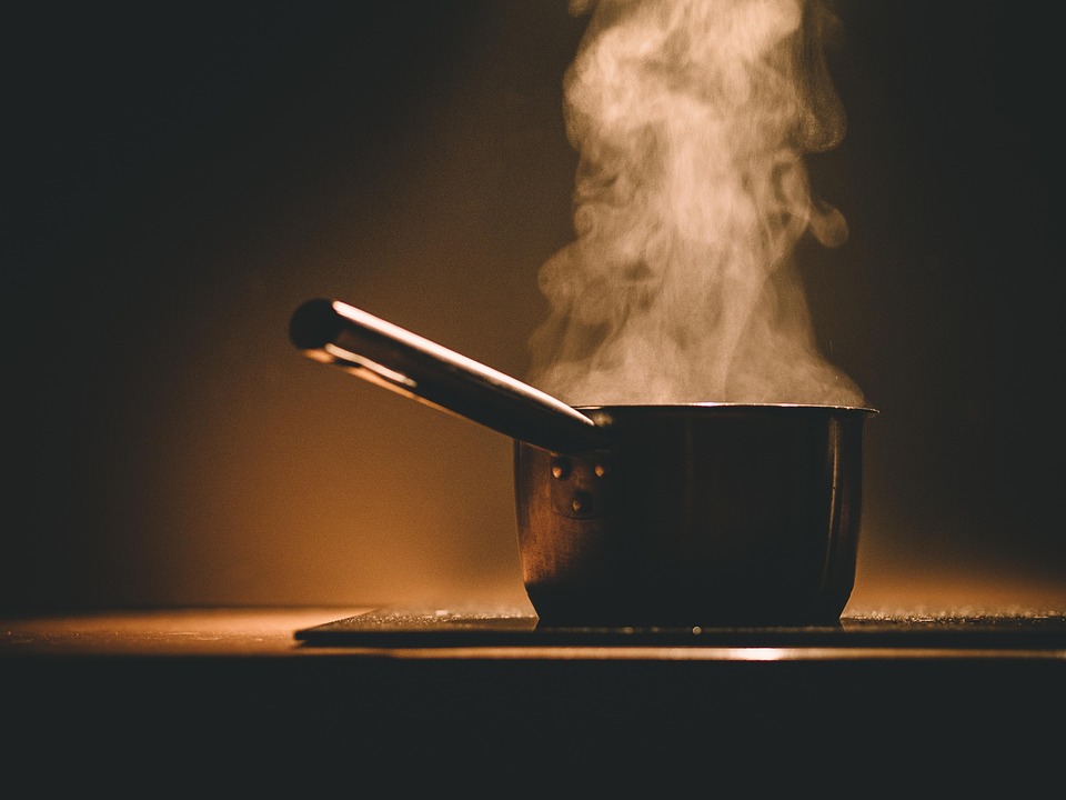 Hiring A Ghost Kitchen, Innovative Solutions: How Ghost Kitchens are Revolutionizing the Restaurant Industry
